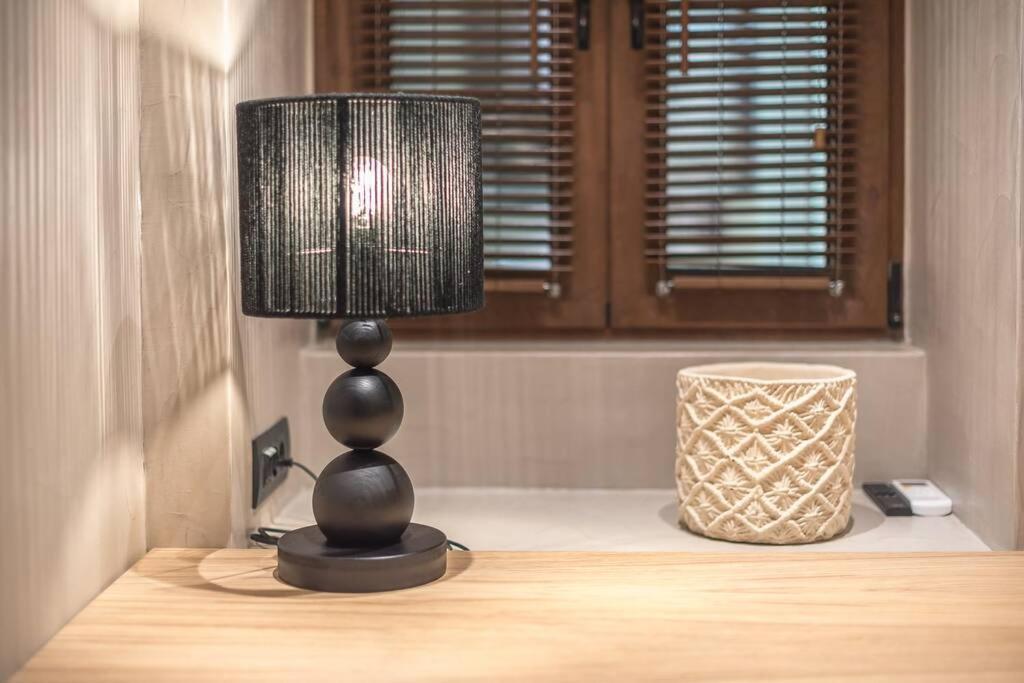 Apollonos 28 Luxury Suites Ateny Zewnętrze zdjęcie
