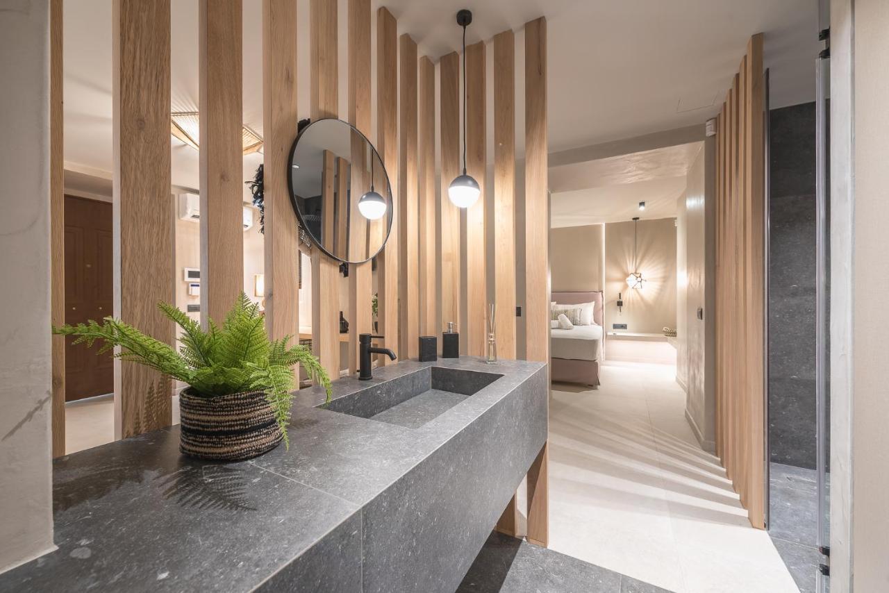 Apollonos 28 Luxury Suites Ateny Zewnętrze zdjęcie