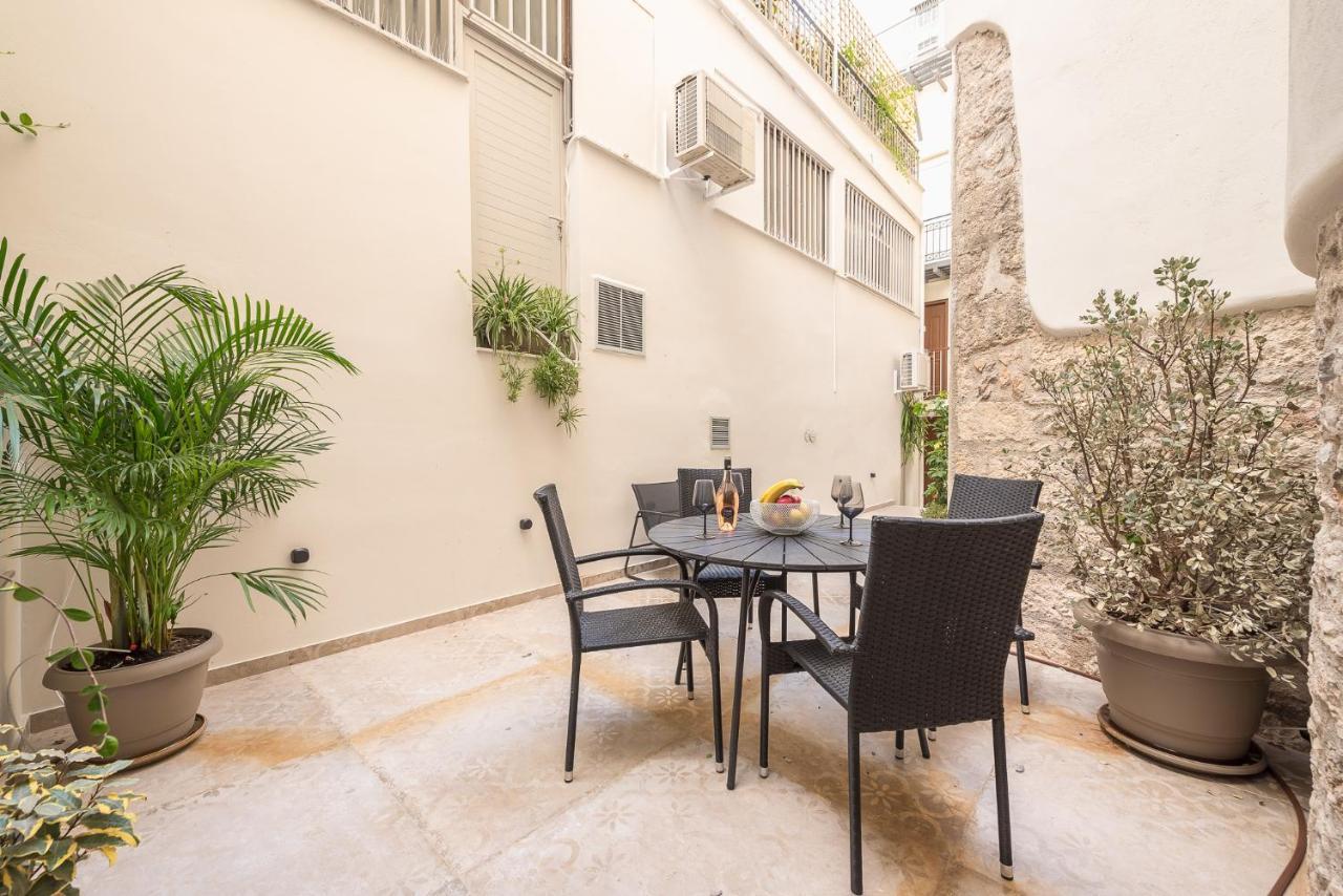 Apollonos 28 Luxury Suites Ateny Zewnętrze zdjęcie